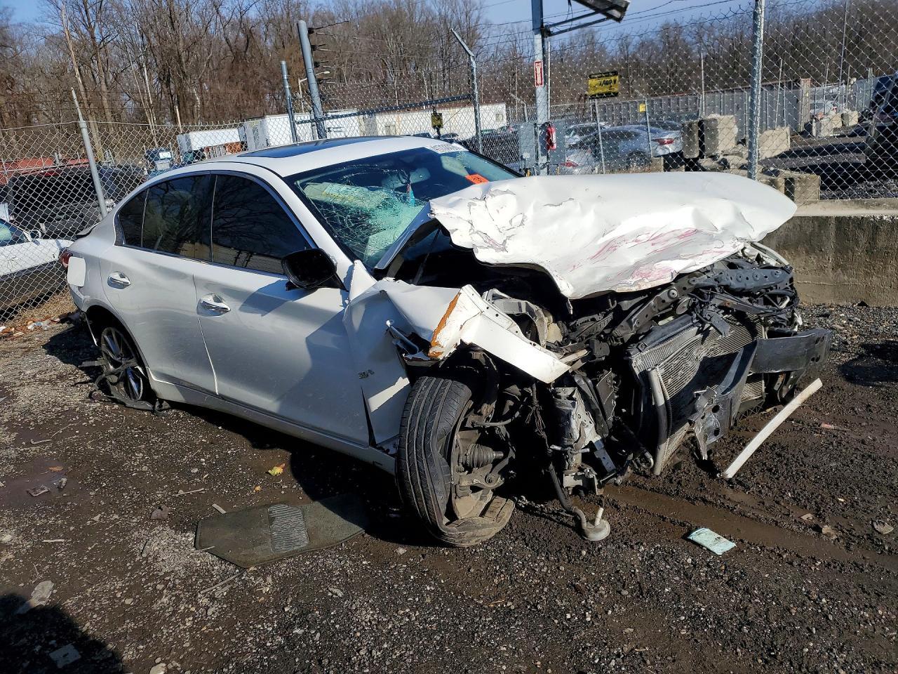 2014 Infiniti Q50 Premium