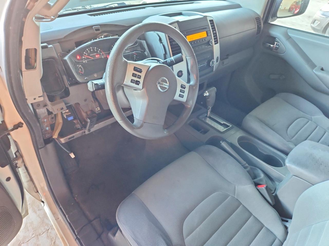 2014 Nissan Frontier S
