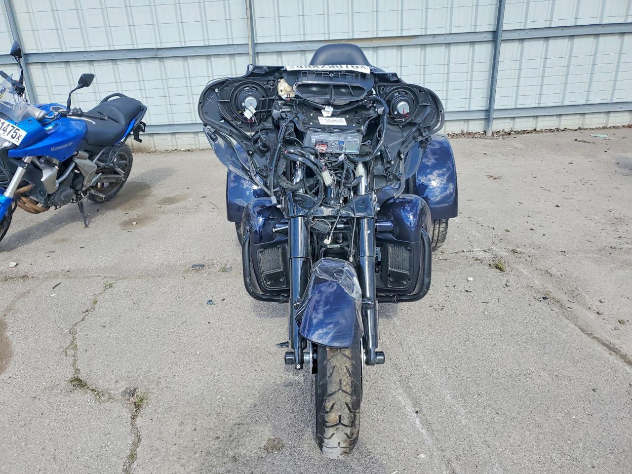 2025 Harley-Davidson Flhtcutg