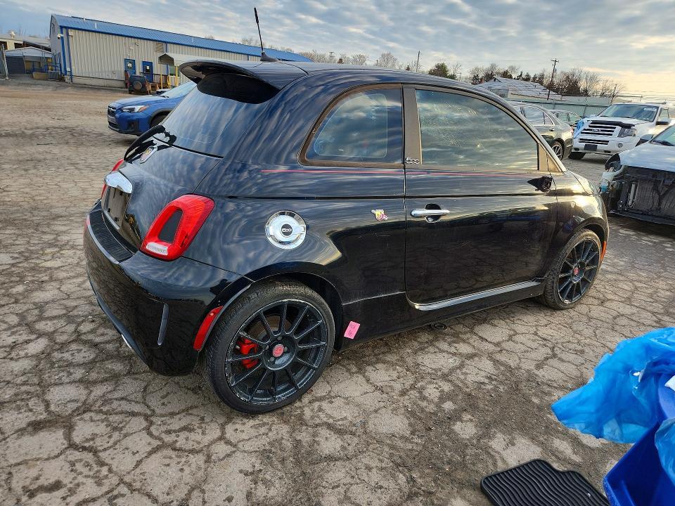 2015 Fiat 500 Abarth
