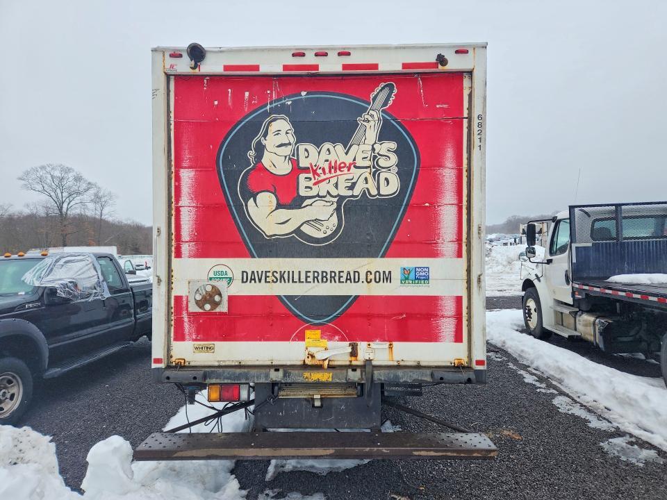 2015 Isuzu NPR HD Delivery Truck