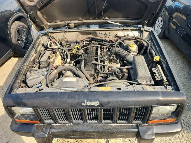 2001 Jeep Cherokee Sport