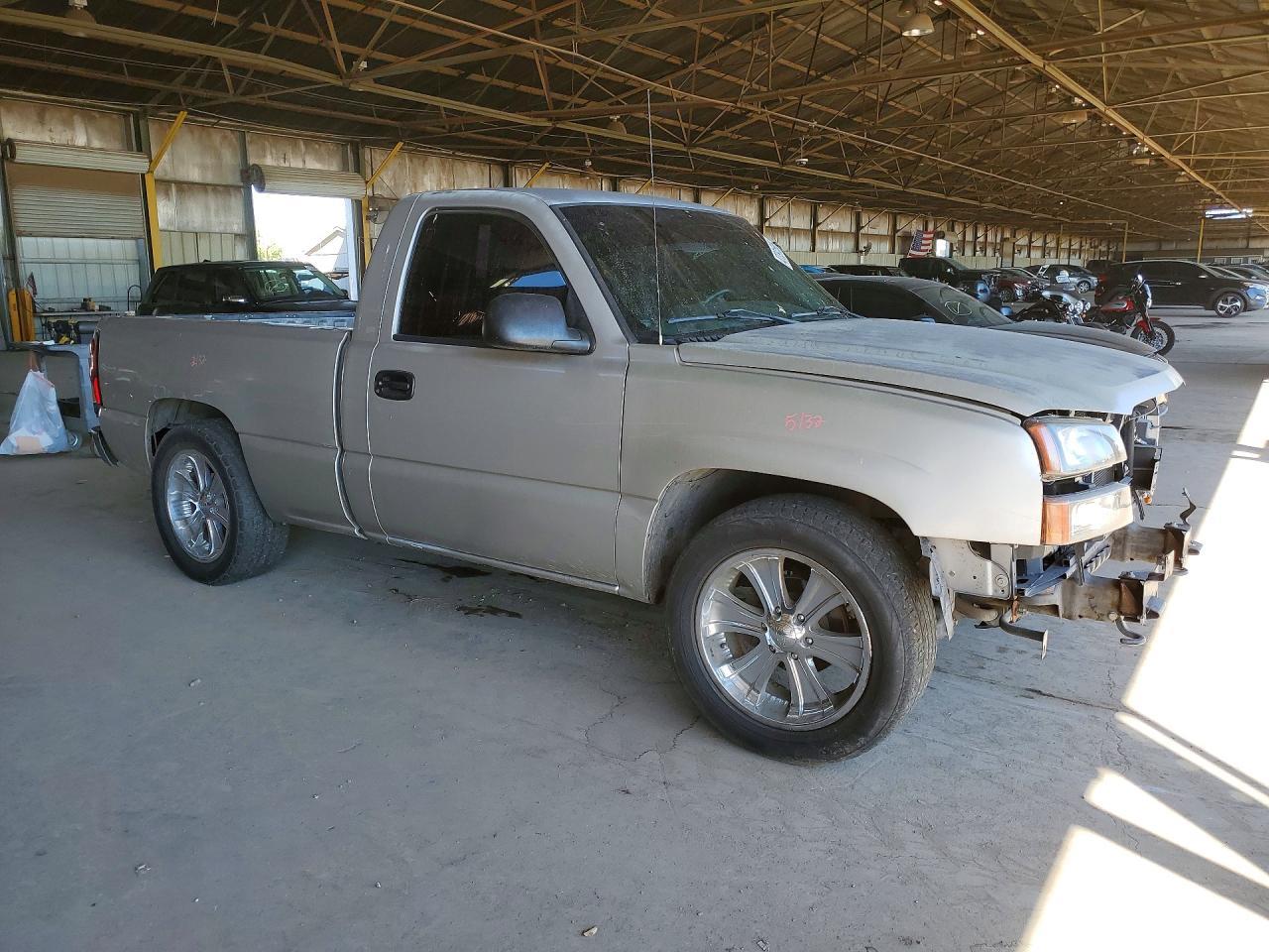 2004 Chevrolet Silverado C1500