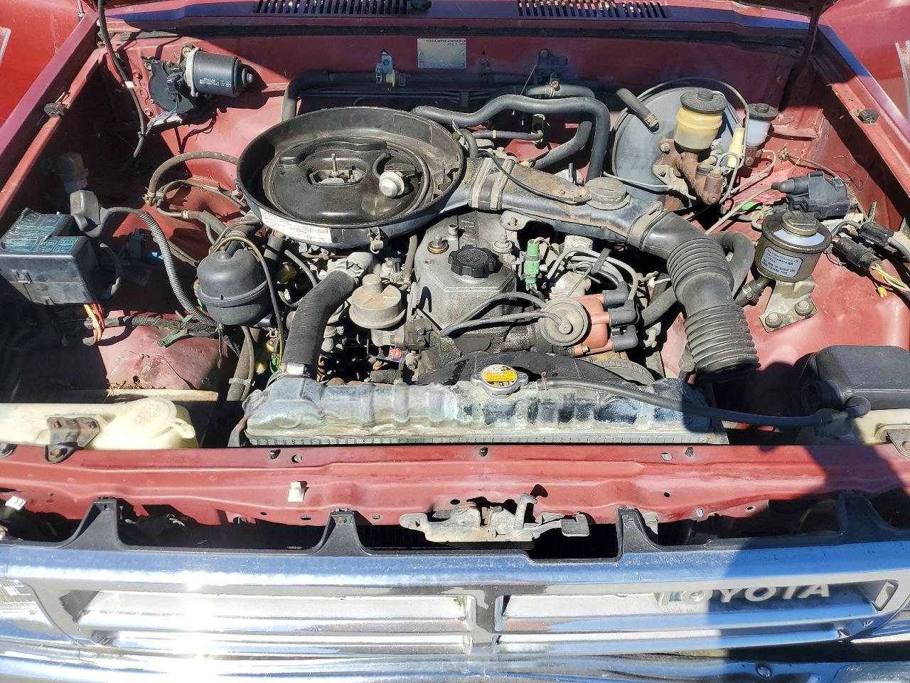 1987 Toyota Pickup Deluxe
