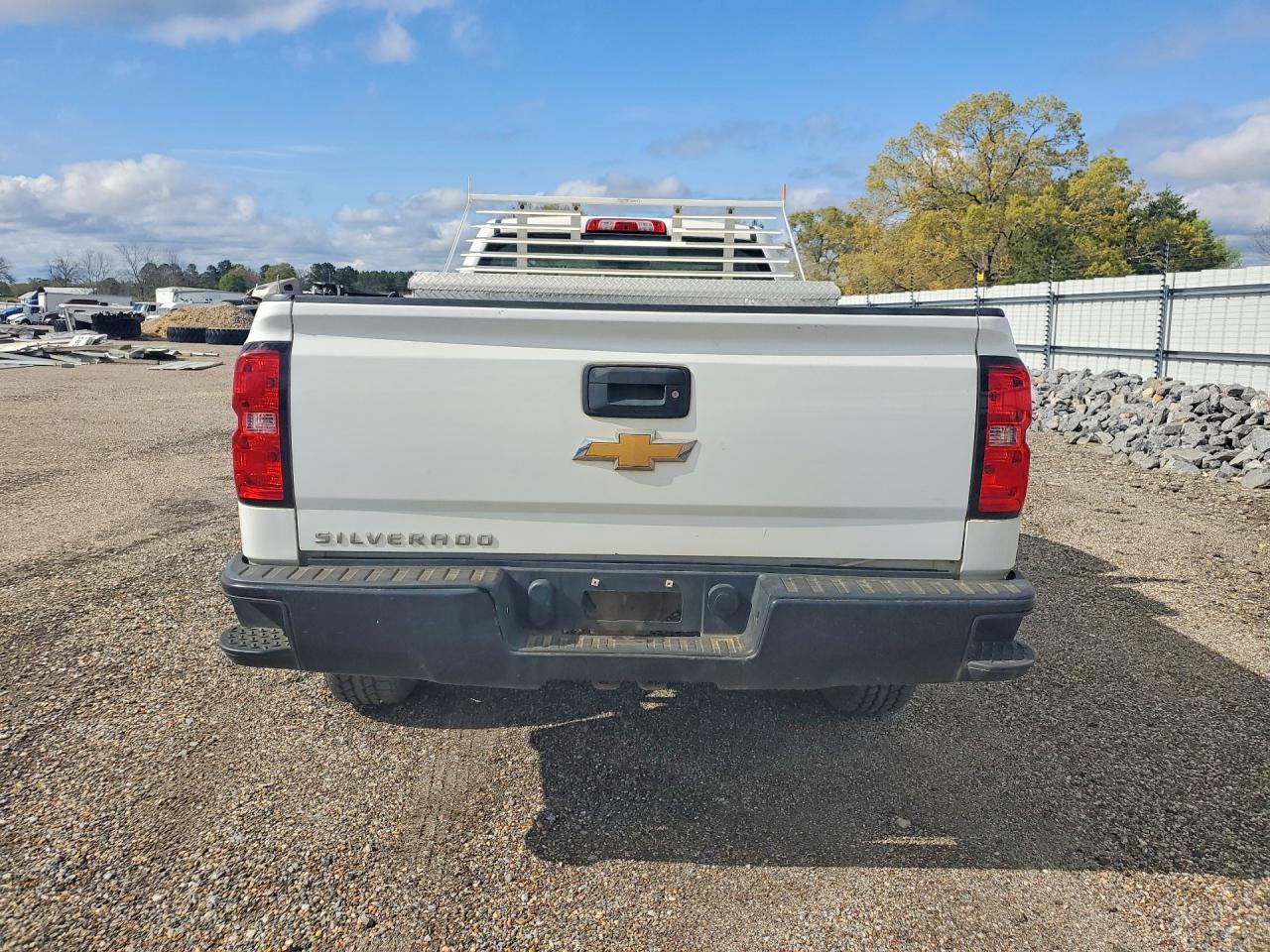 2018 Chevrolet Silverado C1500