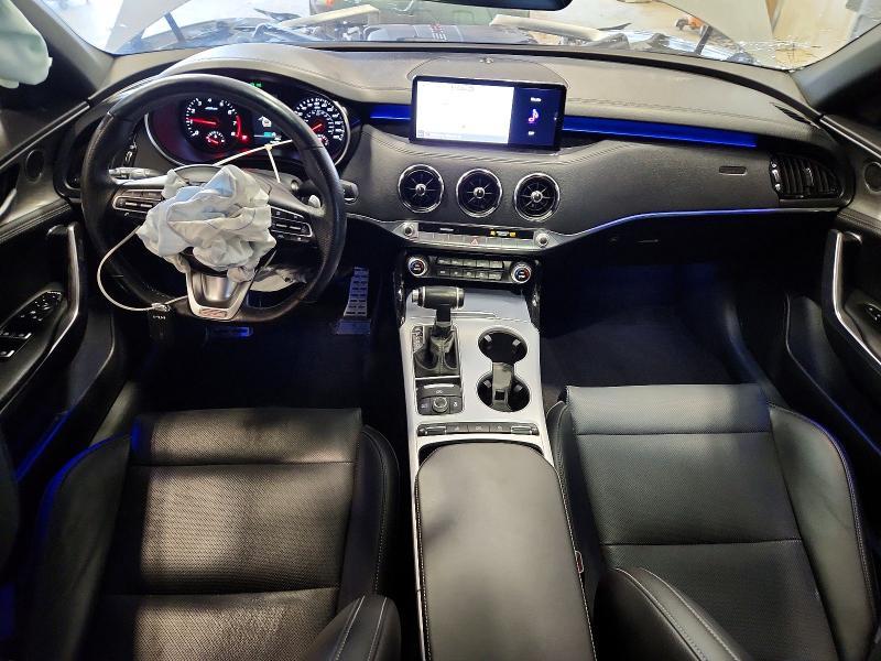 2022 KIA Stinger GT1