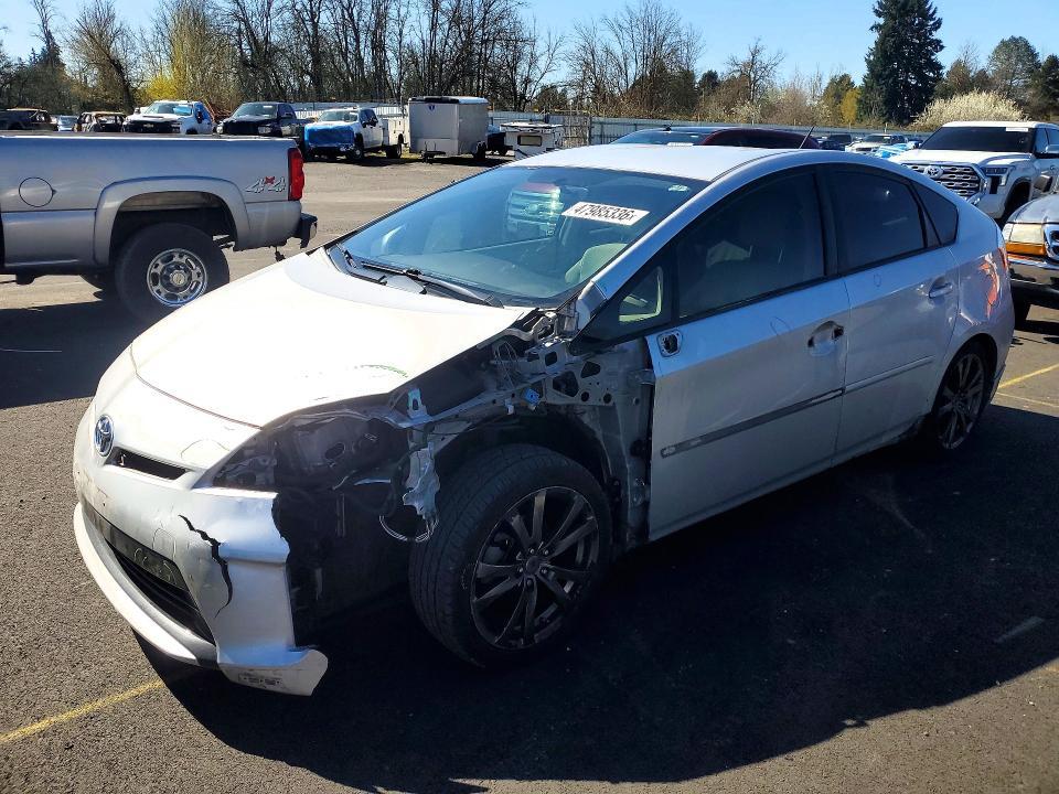 2014 Toyota Prius Three