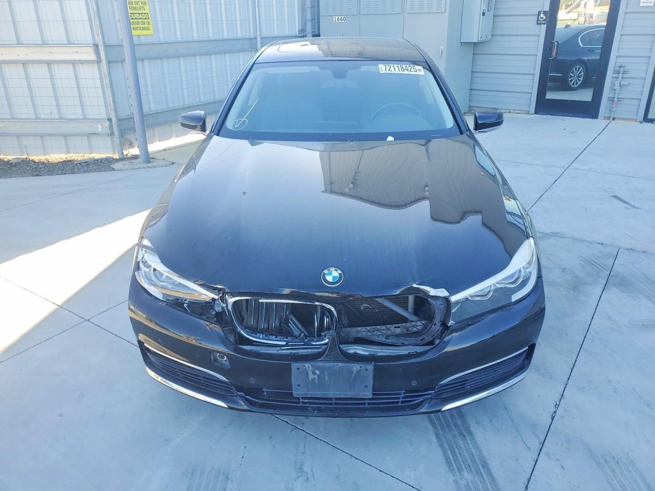 2016 BMW 740 i