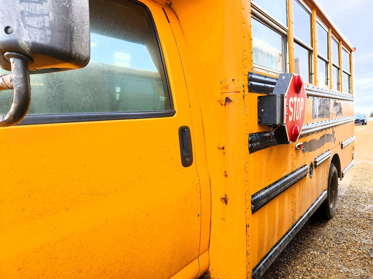 2010 Chev 2010 Thomas Minotour G4500-School Bus