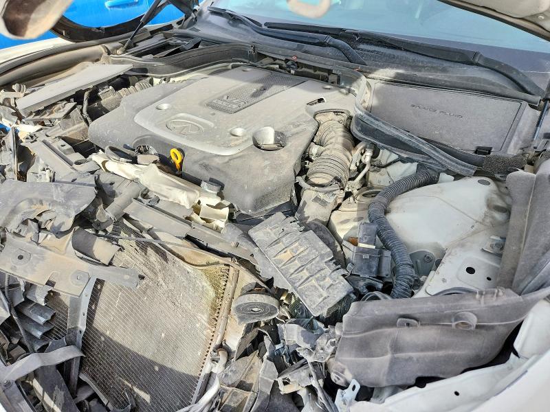 2015 Infiniti Q60 Journey