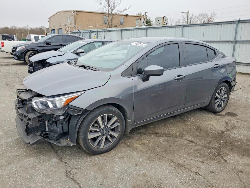 2023 Nissan Versa sv