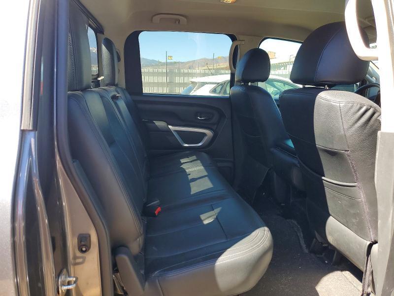 2019 Nissan Titan SV