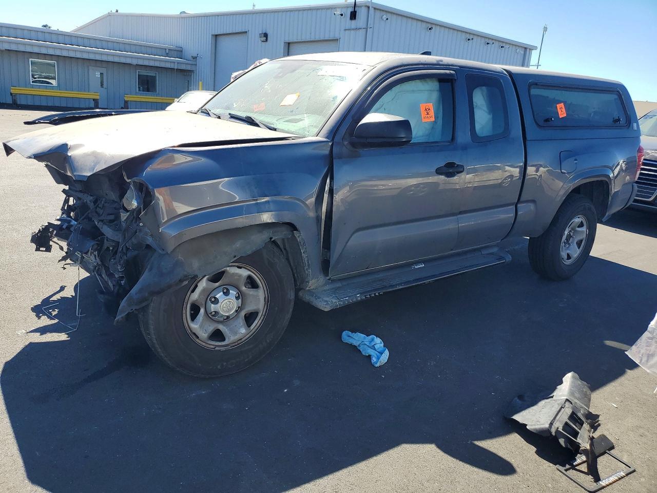 2018 Toyota Tacoma SR