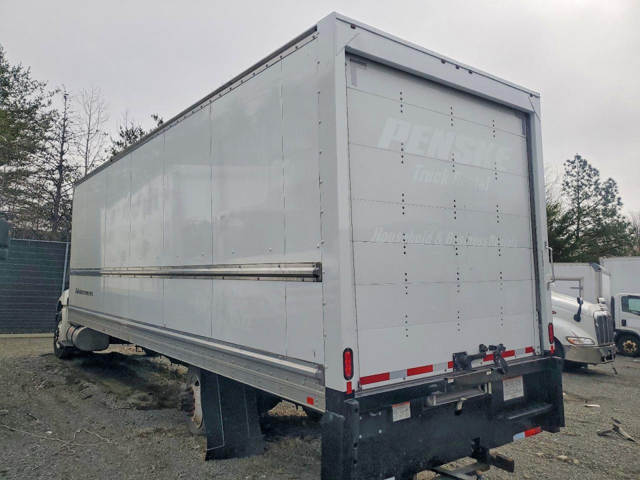 2023 International MV607 BOX Truck