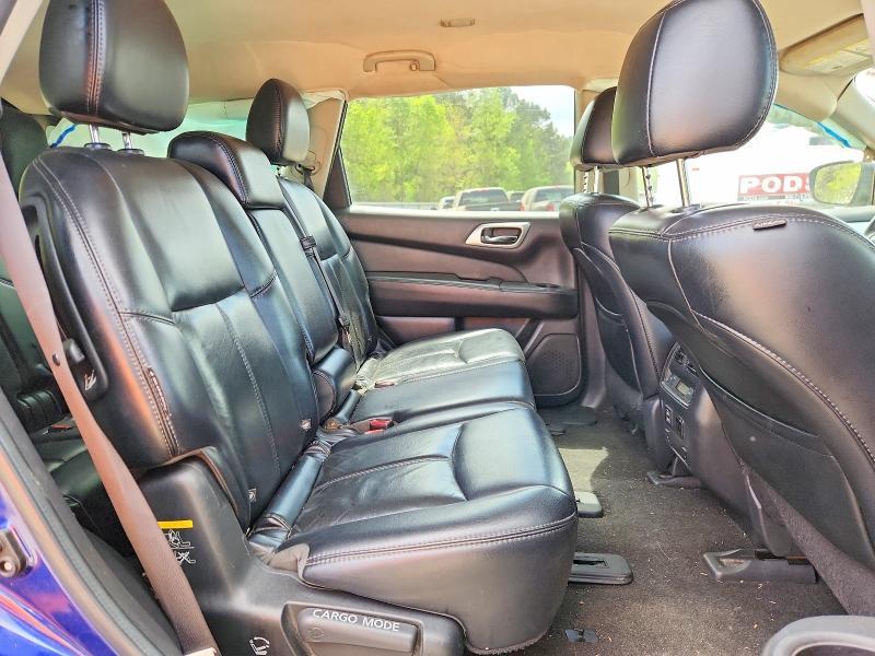 2018 Nissan Pathfinder sl