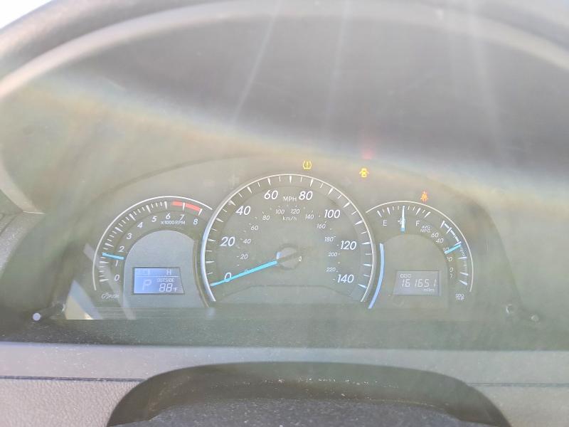 2014 Toyota Camry le