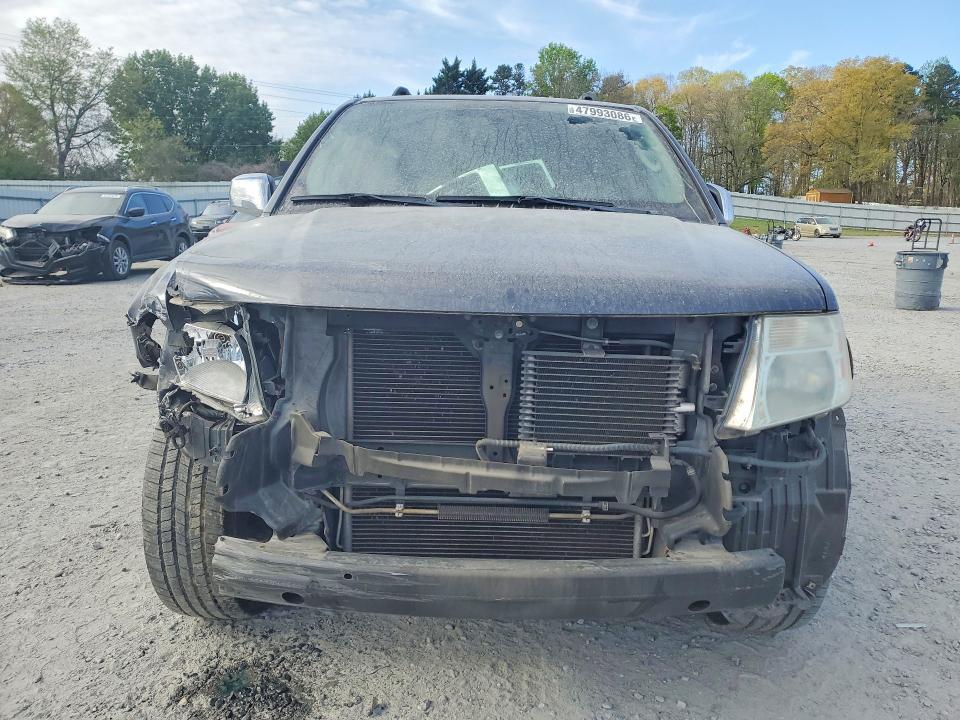 2011 Nissan Pathfinder s