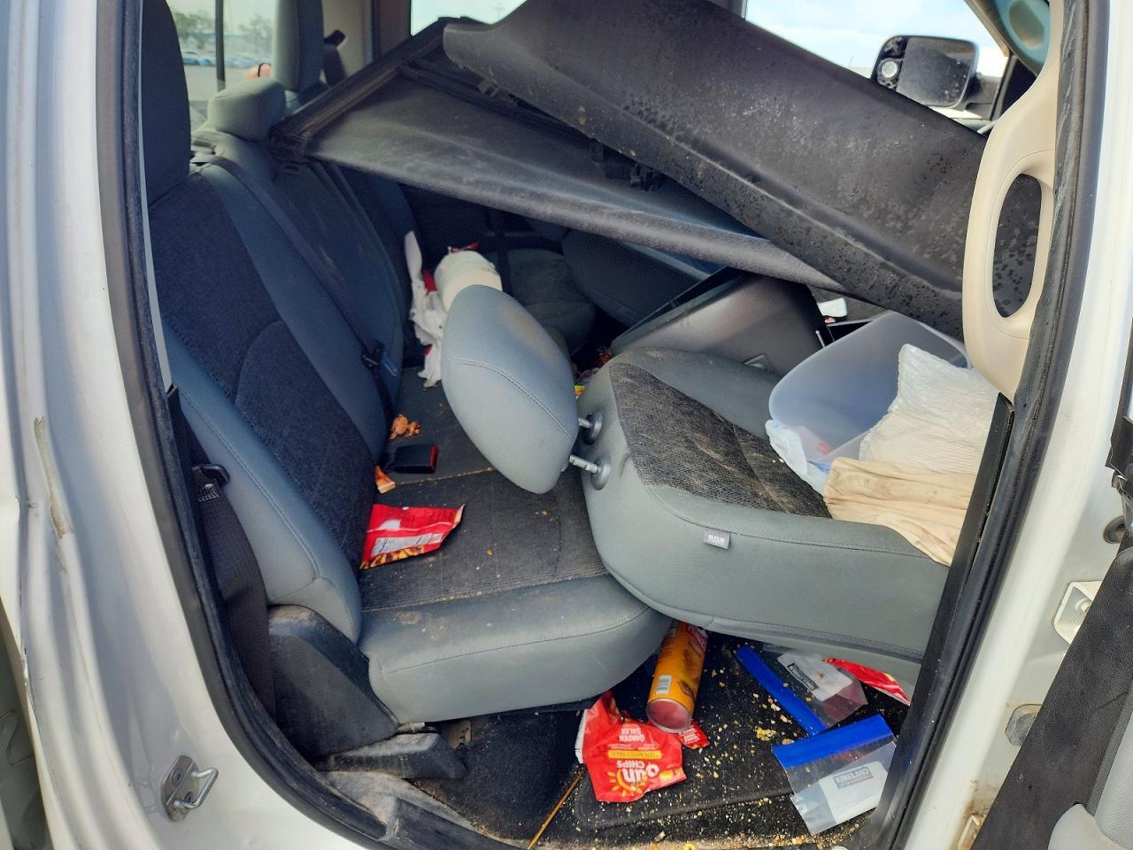 2015 Dodge RAM 1500 SLT