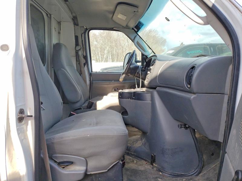 2008 Ford E350 Utility / Service Truck