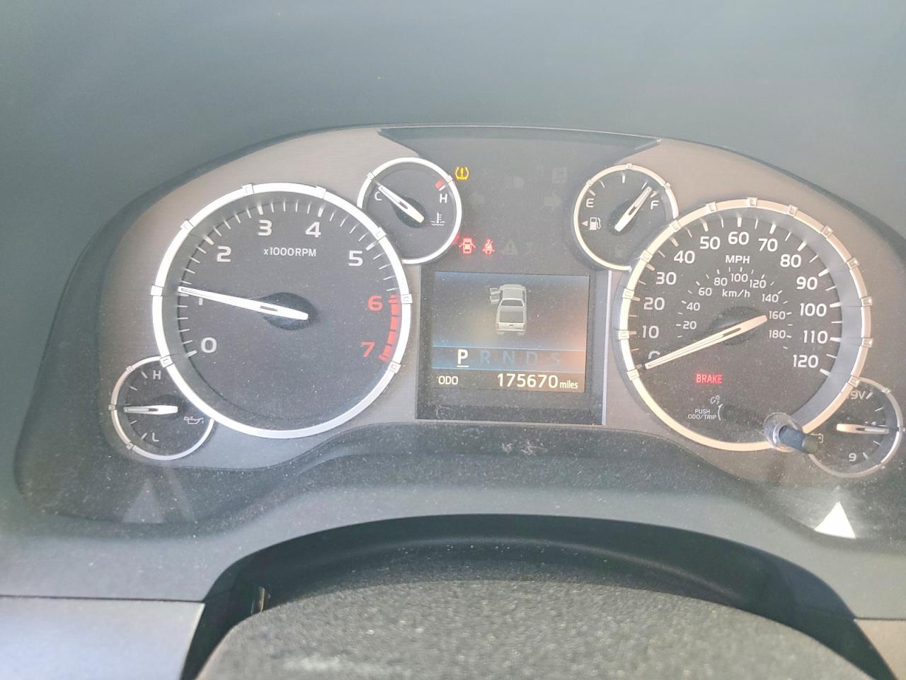 2014 Toyota Tundra SR5