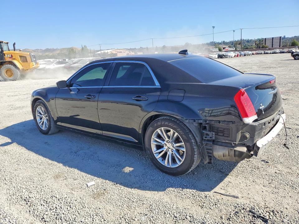 2016 Chrysler 300 Limited