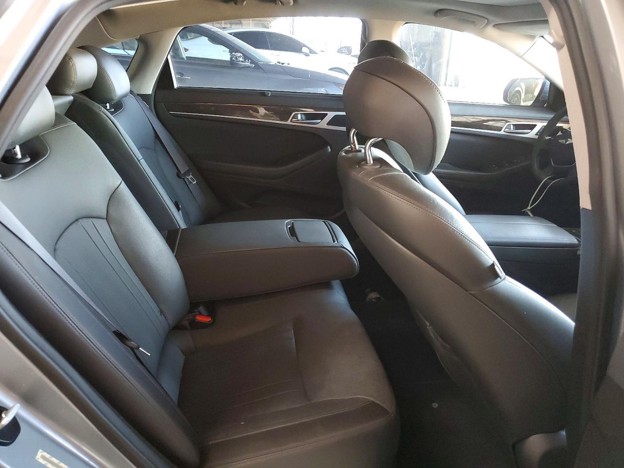 2015 Hyundai Genesis 3.8l