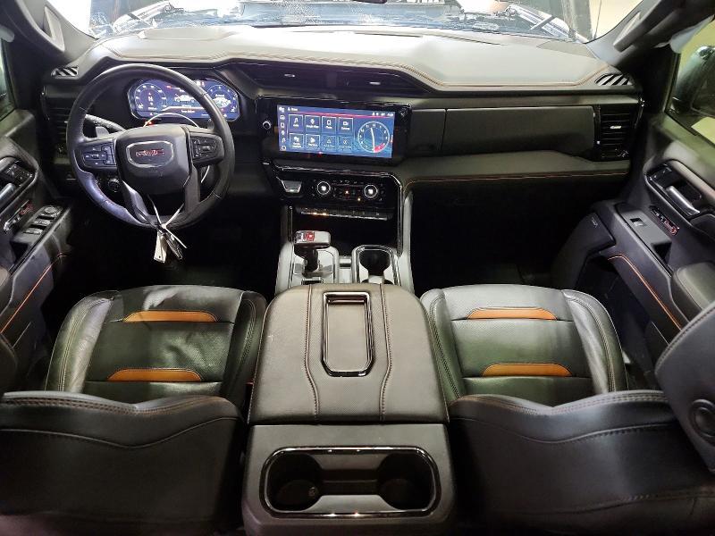 2022 GMC Sierra K1500 AT4