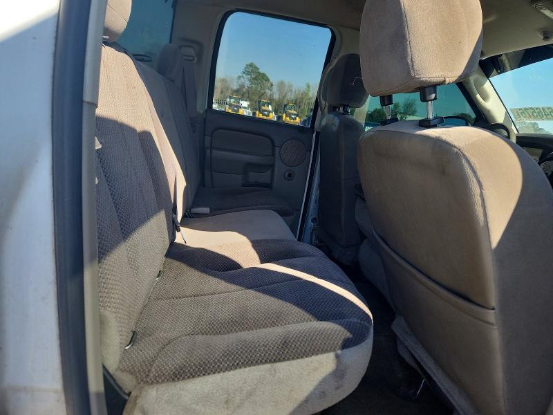 2004 Dodge RAM 1500 ST