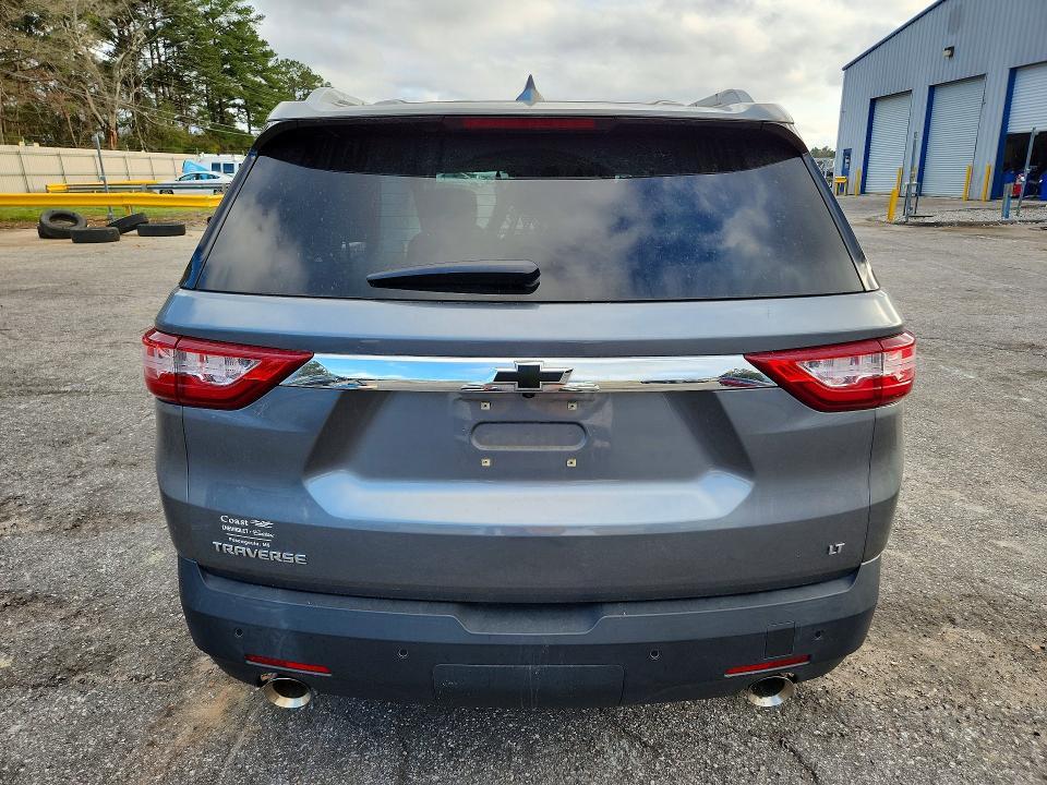 2018 Chevrolet Traverse lt