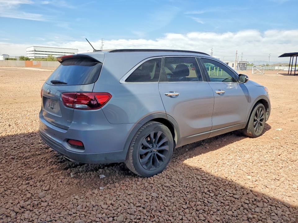 2019 KIA Sorento s V6