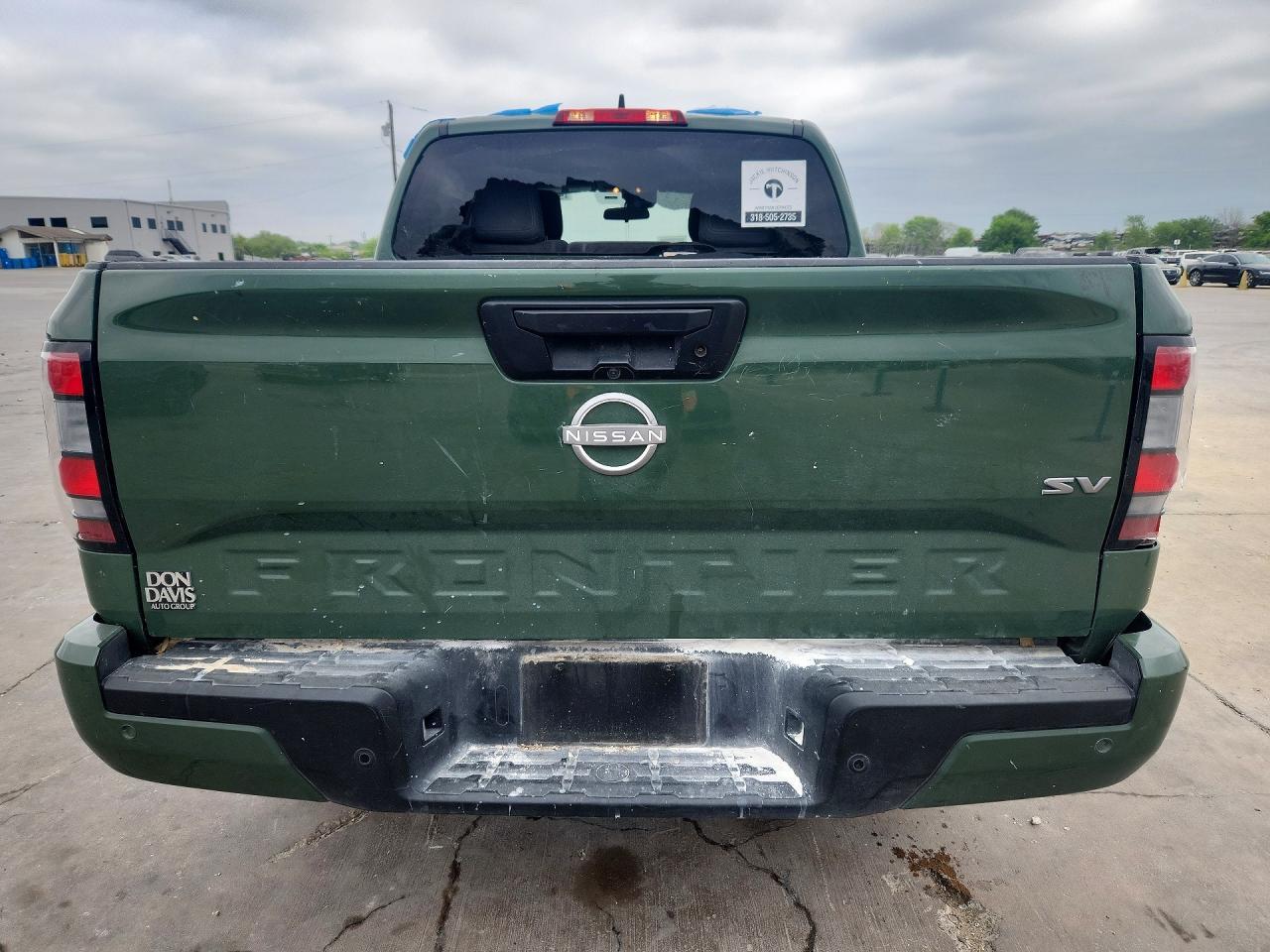 2024 Nissan Frontier SV