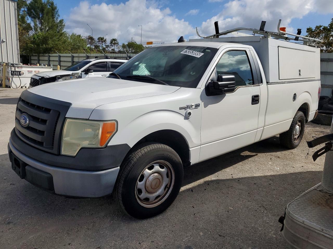 2010 Ford F150 Utility / Service Truck