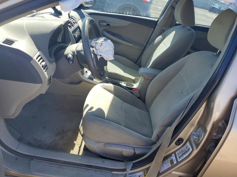 2010 Toyota Corolla le