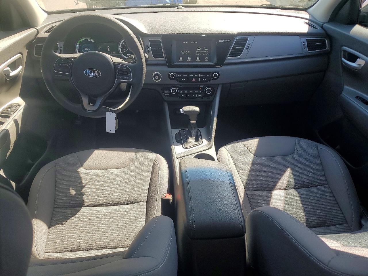 2018 KIA Niro lx