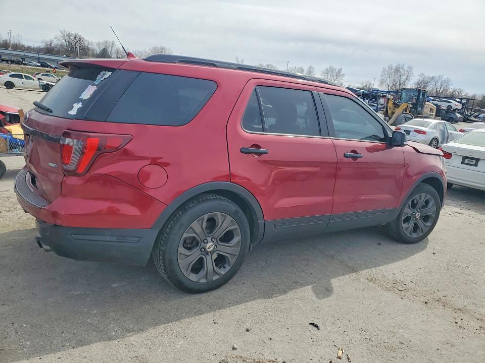 2018 Ford Explorer Sport