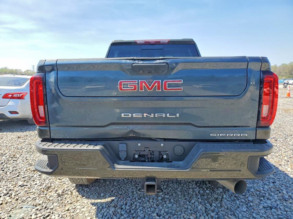 2022 GMC Sierra K2500 Denali