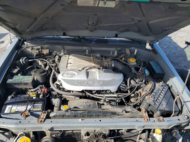 2001 Nissan Pathfinder se