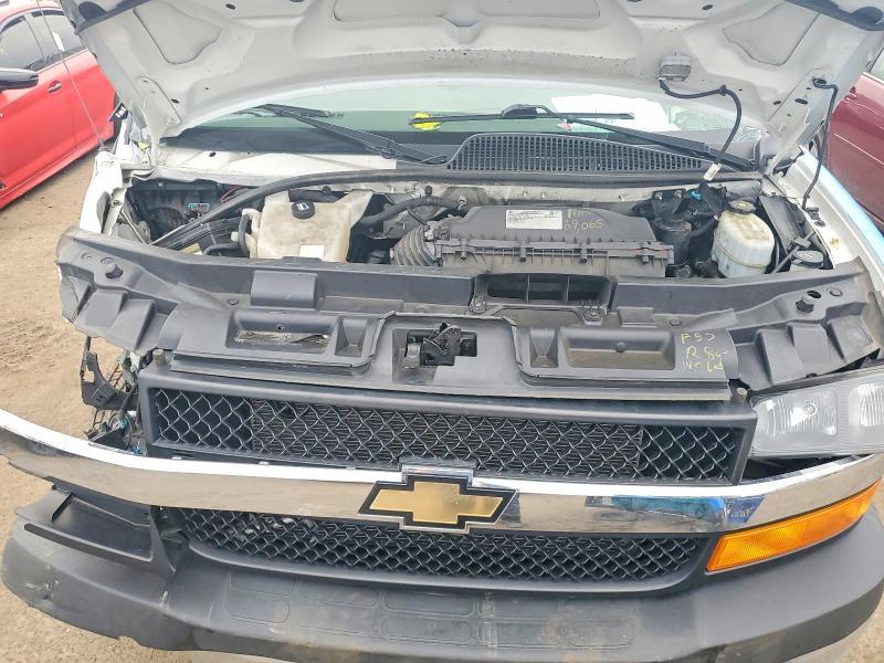 2021 Chevrolet Express G3500 lt