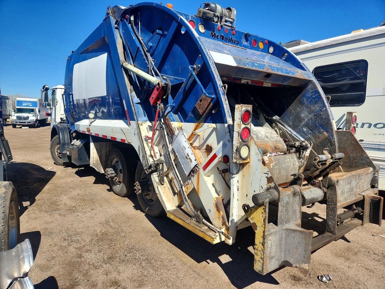 2009 Autocar Llc 2009 Autocar Xpeditor Refuse Truck