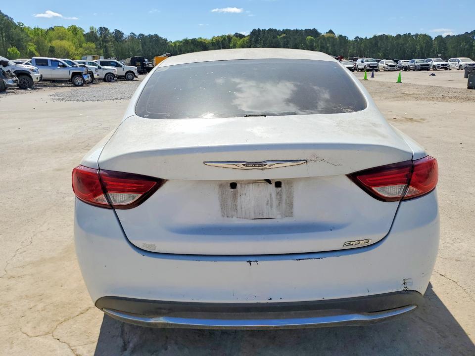 2015 Chrysler 200 Limited