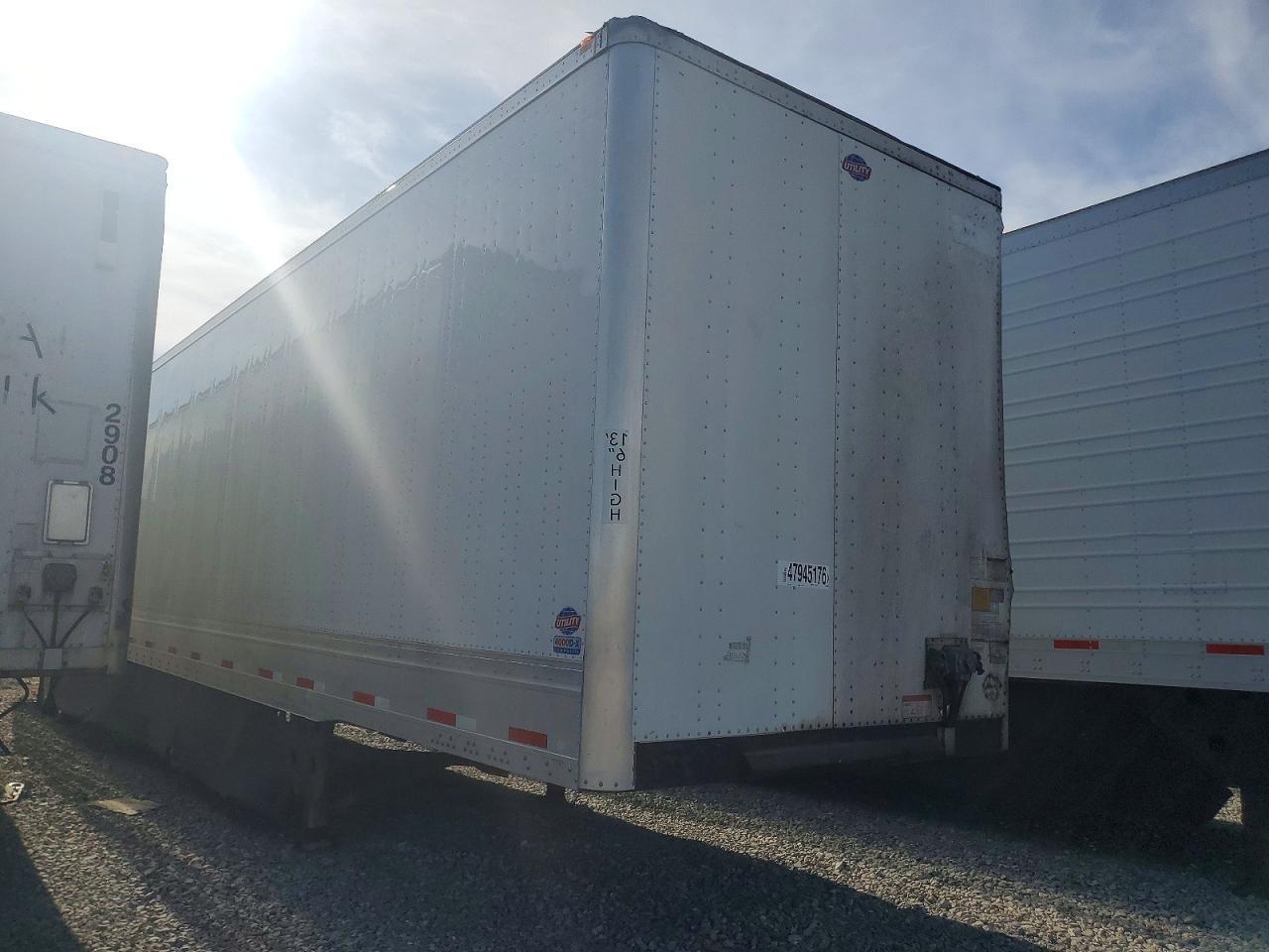 2023 Utility VS2DX DRY Van Trailer