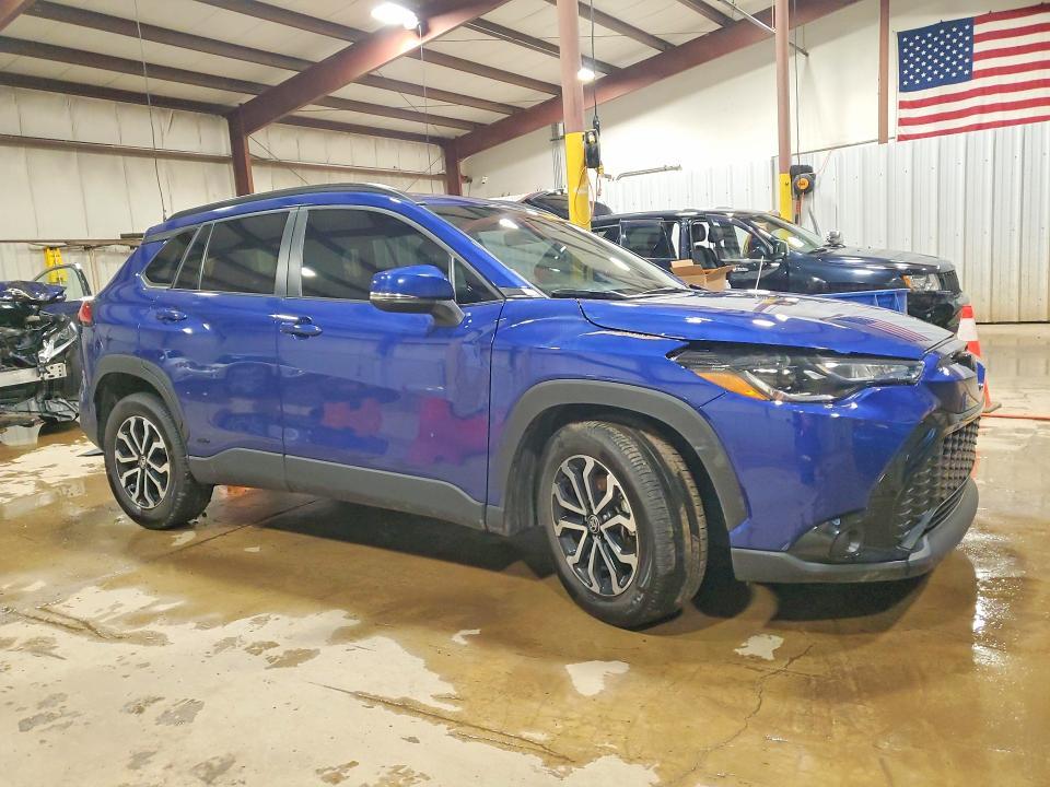 2023 Toyota Corolla Cross Hybrid se