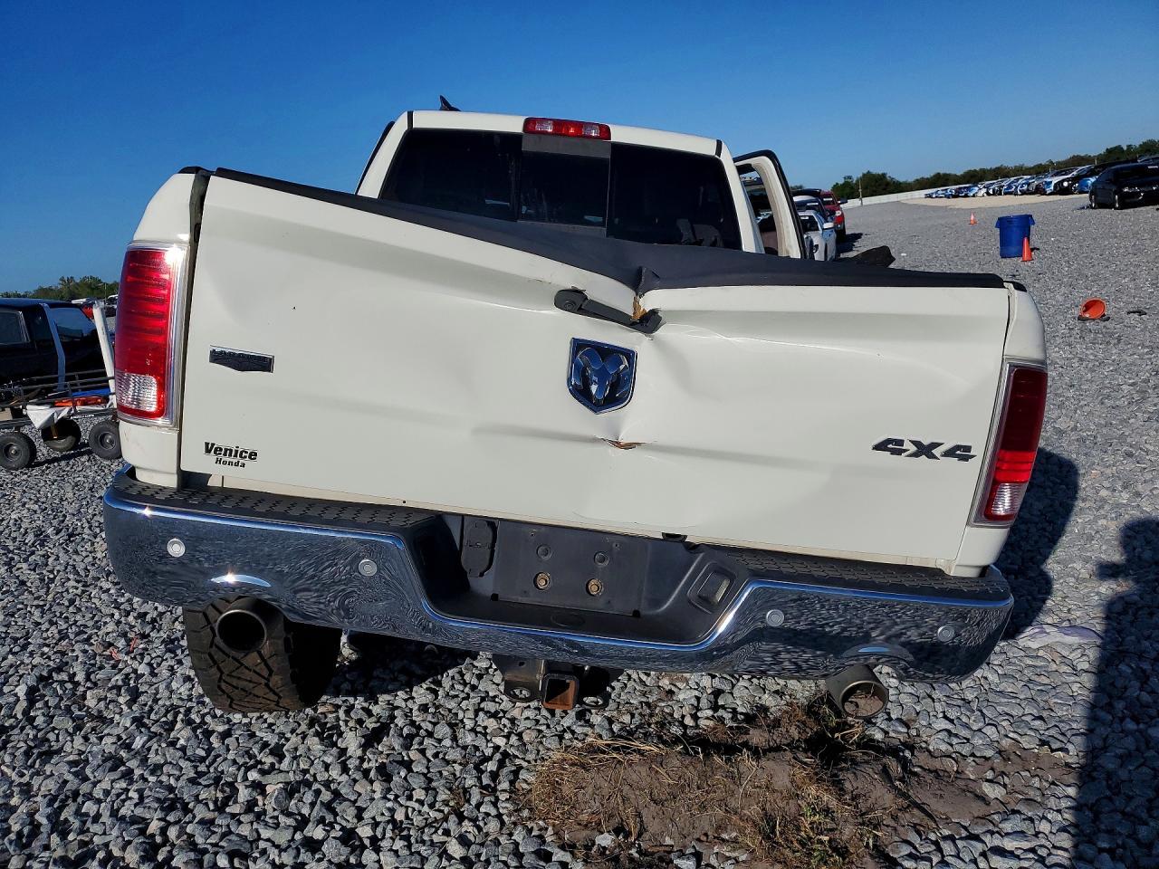 2017 Dodge 1500 Laramie