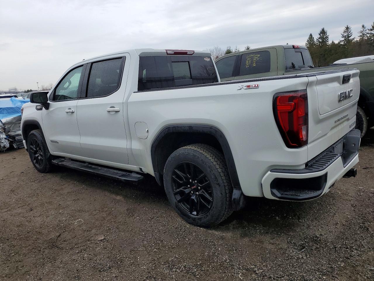 2024 GMC Sierra K1500 Elevation