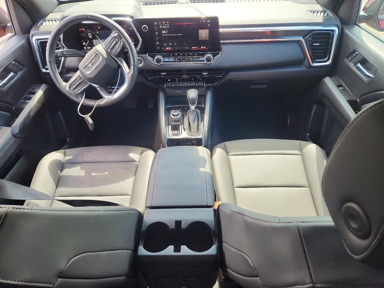 2024 GMC Canyon Elevation