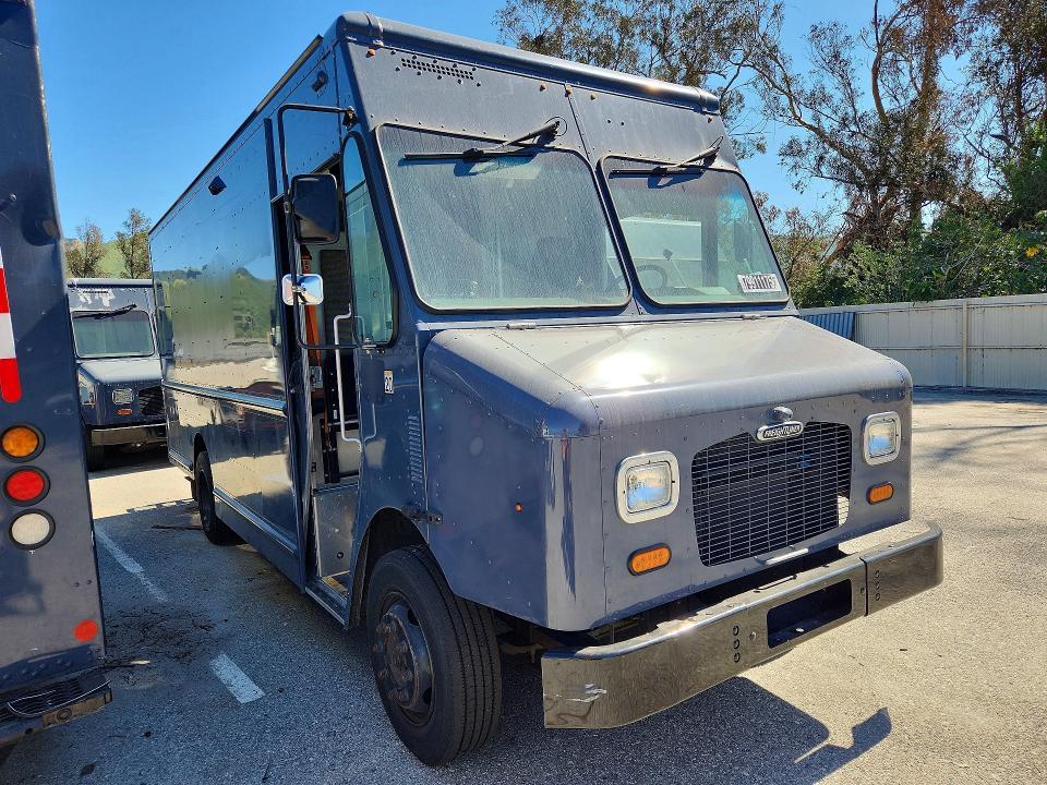 2020 Freightliner Chassis M Line WALK-IN Van