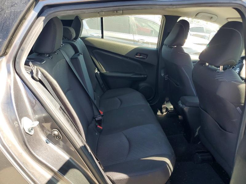 2020 Toyota Prius Prime le