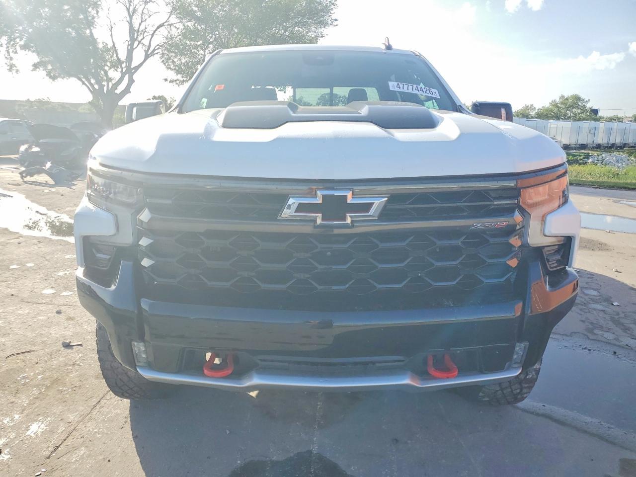 2023 Chevrolet Silverado K1500 ZR2
