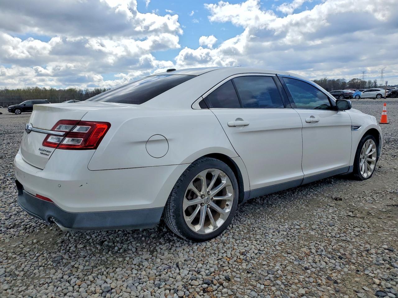 2013 Ford Taurus Limited