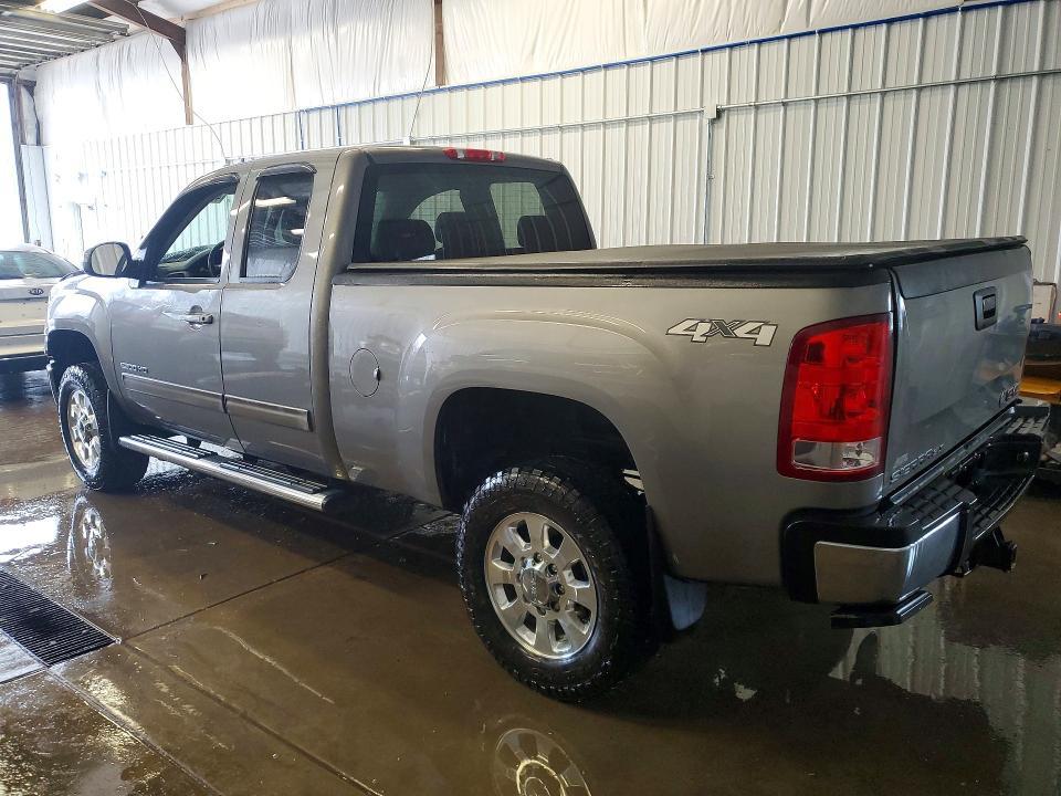 2012 GMC Sierra K2500 slt